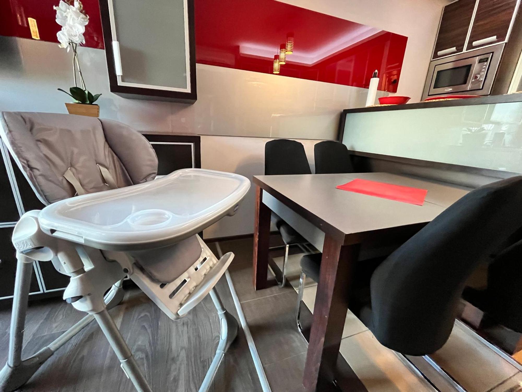 Cracow Stay Premium Apartments Free Parking - 3 X Room - 3 X Aircondition Краків Екстер'єр фото